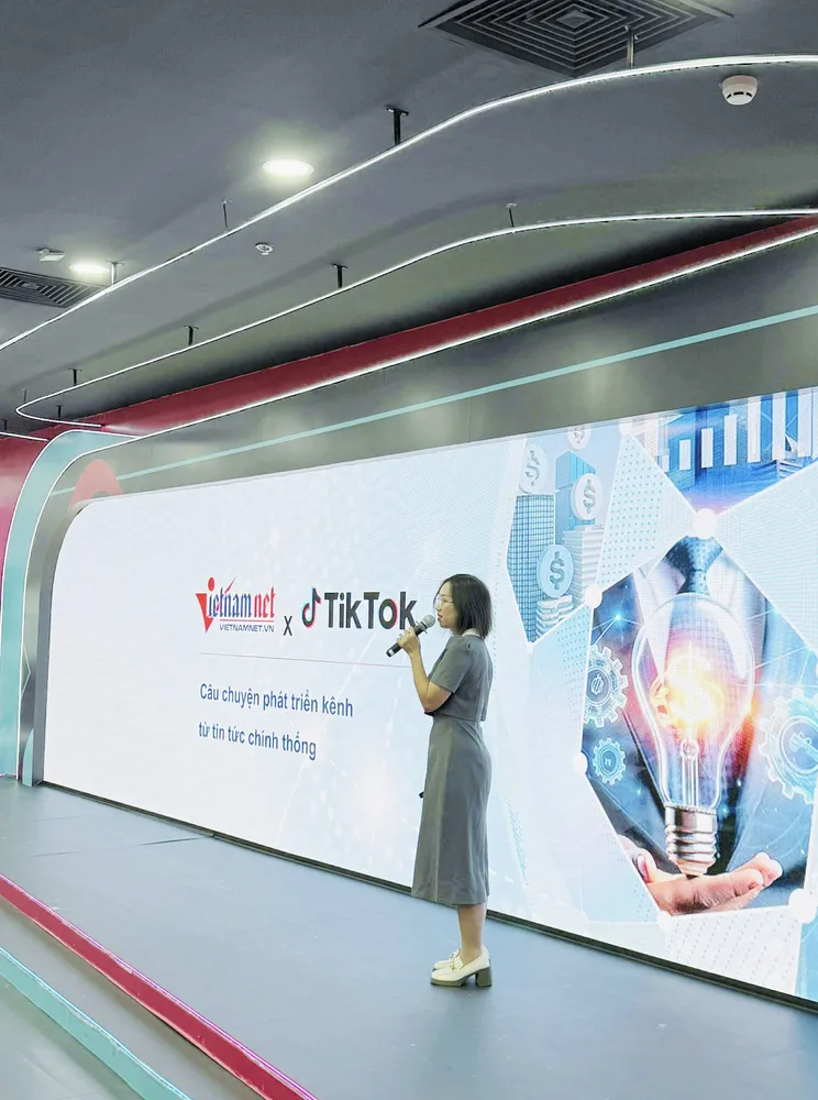 Vũ Huyền Linh chia sẻ câu chuyện phát triển kênh từ tin tức chính thống – VietNamNet x TikTok